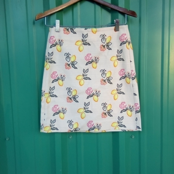 LOFT Dresses & Skirts - Women's Loft Lemons Print Mini Skirt Size OOP 00Petite OO Petite Lemon Fruit